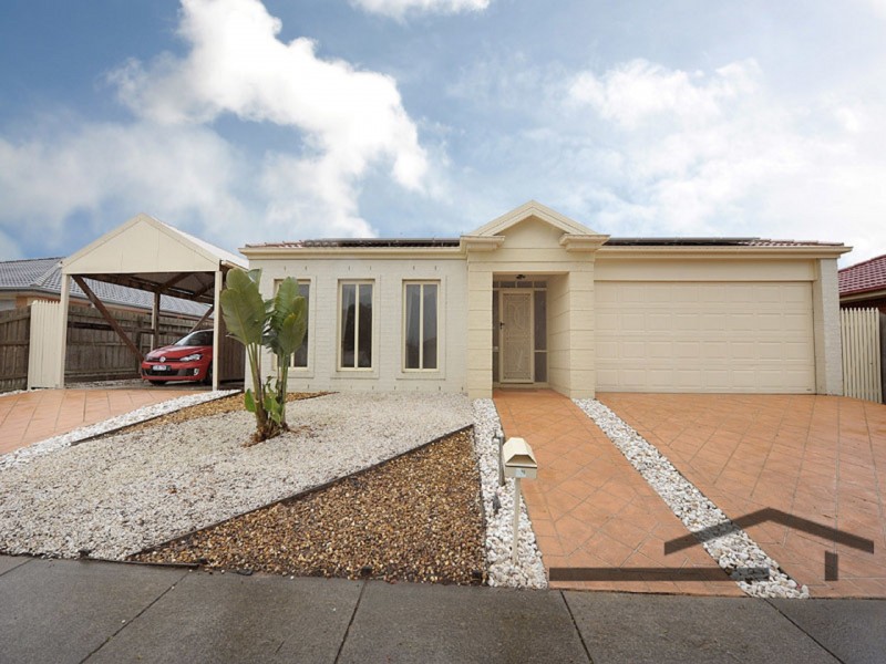 54 Seebeck Drive, Narre Warren South VIC 3805