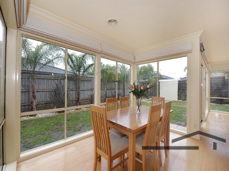 54 Seebeck Drive, Narre Warren South VIC 3805