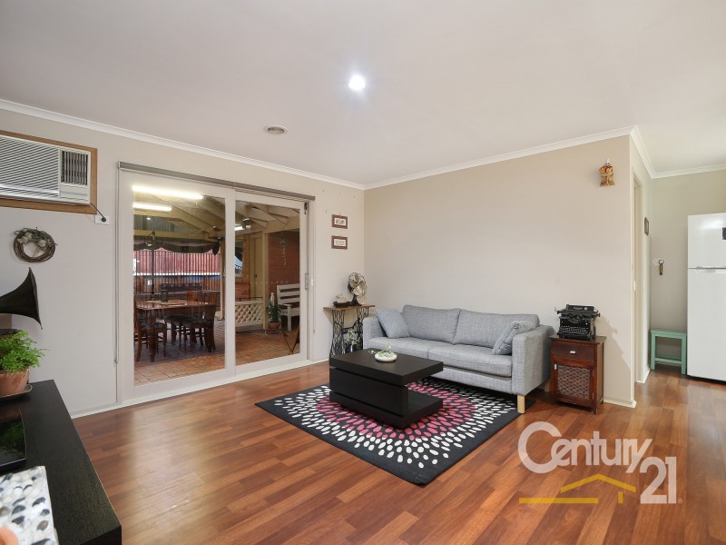 5 Hall Court, Berwick VIC 3806