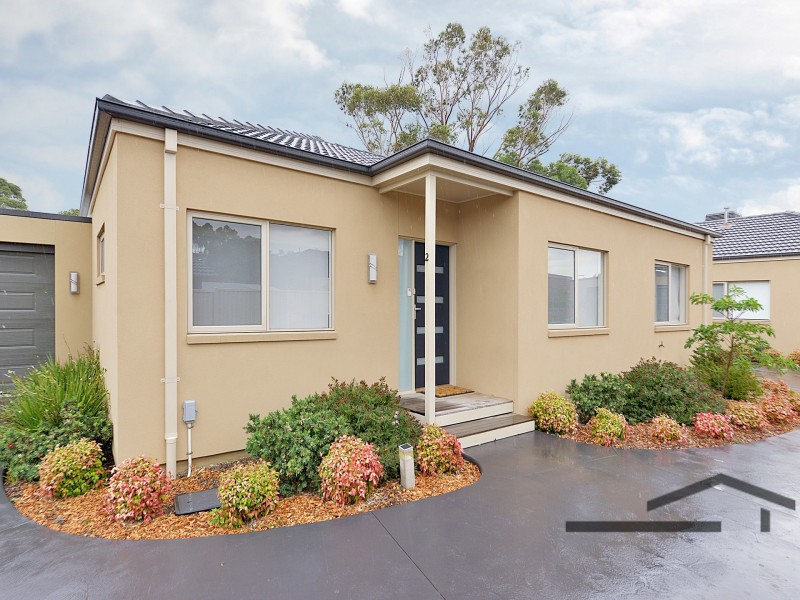 2/9 Slingsby Avenue, Beaconsfield VIC 3807