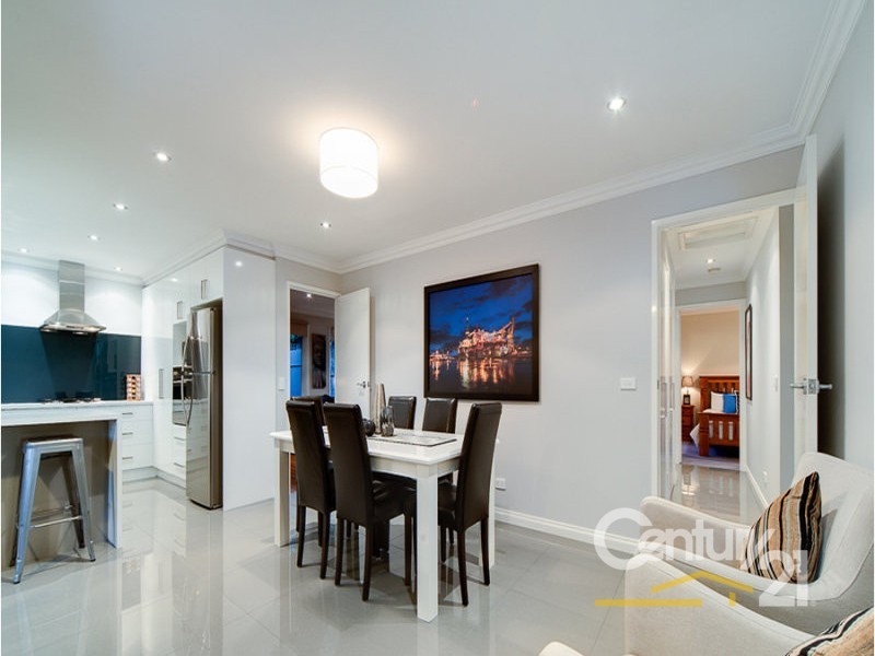 12 Sharpe Court, Berwick VIC 3806