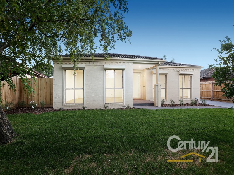 1/14  Greenlaw Crescent, Berwick VIC 3806
