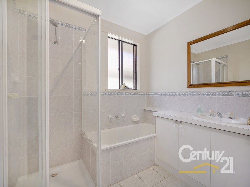 8 Shaftsbury Avenue, Berwick VIC 3806