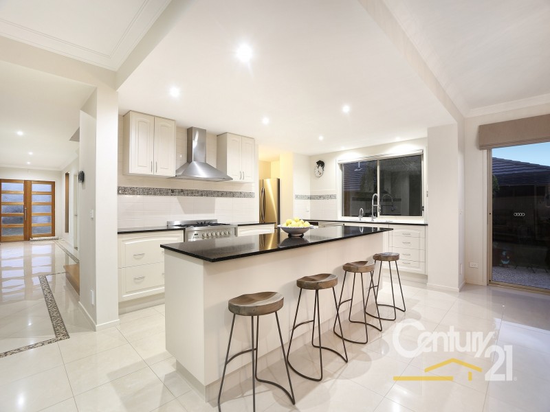 32 Bushlark Court, Berwick VIC 3806