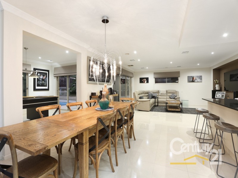 32 Bushlark Court, Berwick VIC 3806