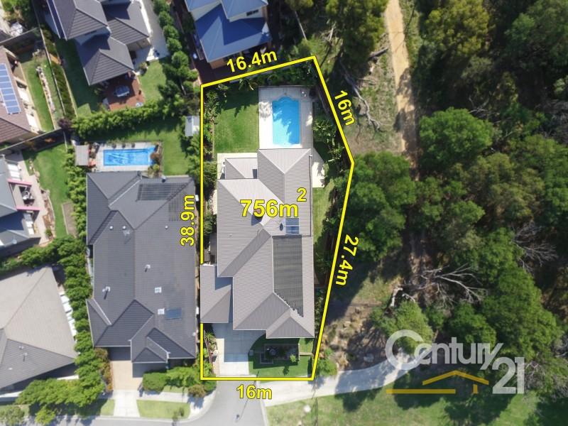 32 Bushlark Court, Berwick VIC 3806
