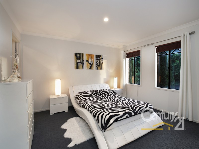 4 Azure Place, Narre Warren South VIC 3805