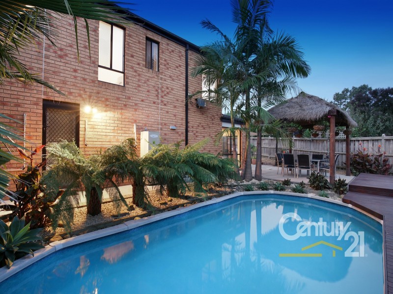 4 Azure Place, Narre Warren South VIC 3805