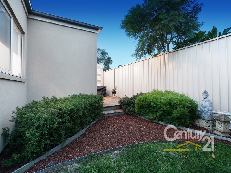 3/9 Slingsby Avenue, Beaconsfield VIC 3807