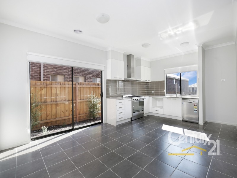 52 London Crescent, Narre Warren VIC 3805