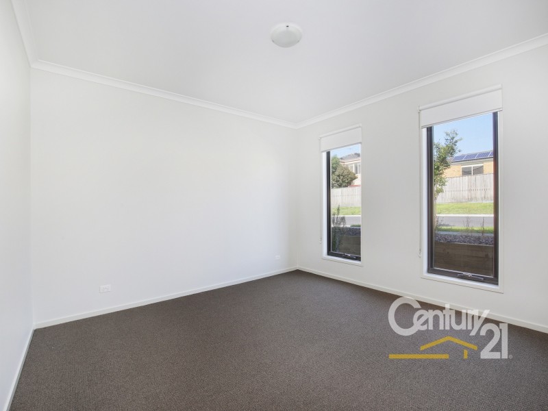 52 London Crescent, Narre Warren VIC 3805