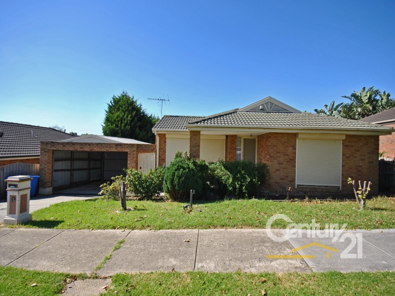 23 Innes Court, Berwick VIC 3806