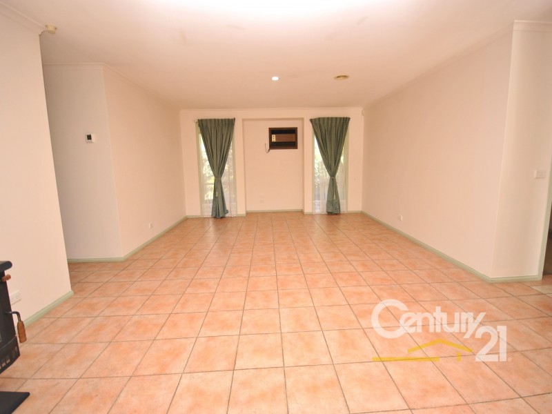 23 Innes Court, Berwick VIC 3806