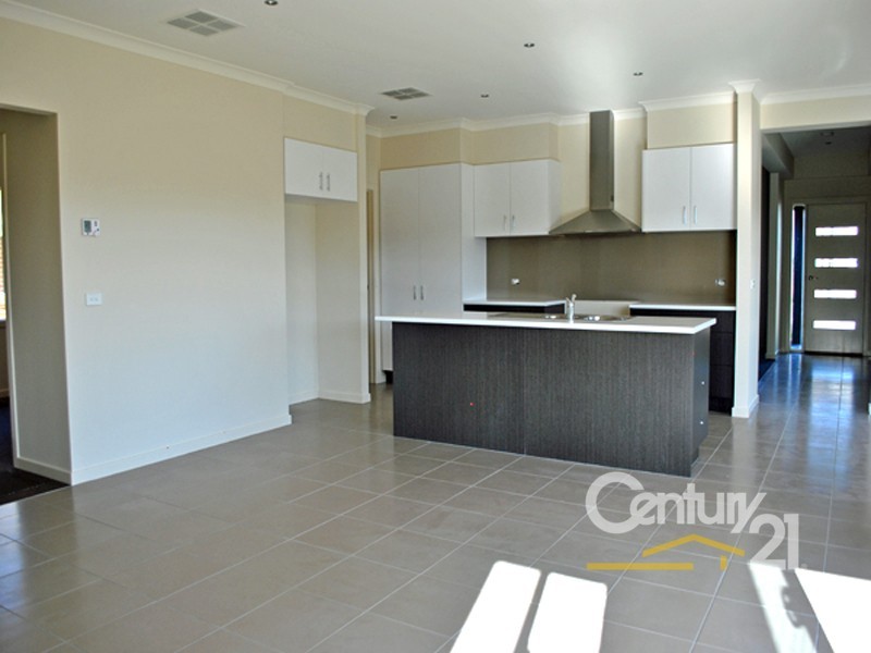 89 Arena Parade, Officer VIC 3809