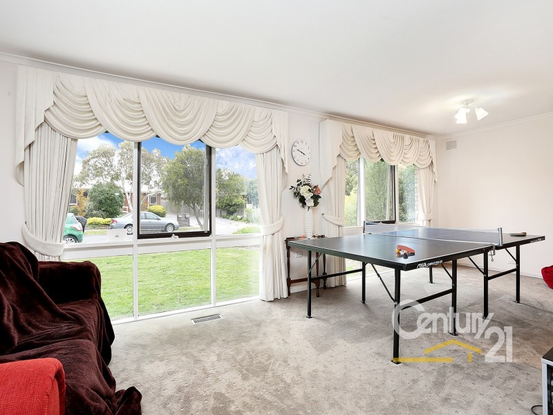 2 Greystoke Court, Berwick VIC 3806
