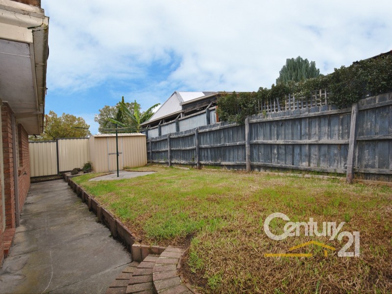 2 Meadow Place, Narre Warren South VIC 3805