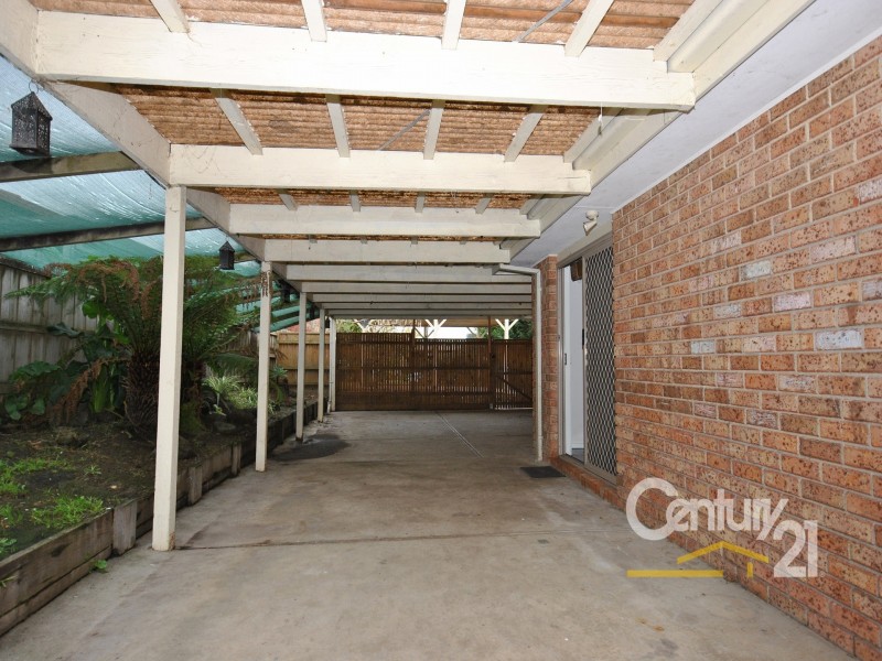 2 Meadow Place, Narre Warren South VIC 3805