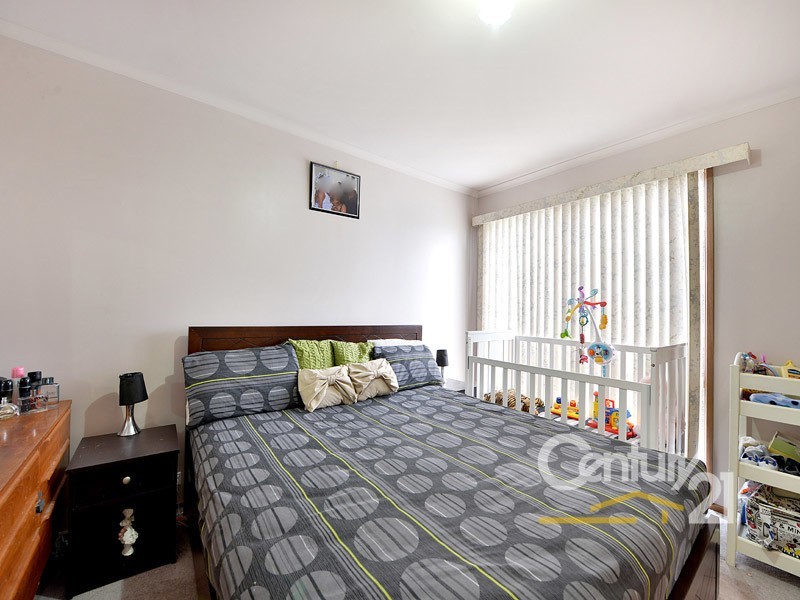 32 Hinrichsen Drive, Hallam VIC 3803