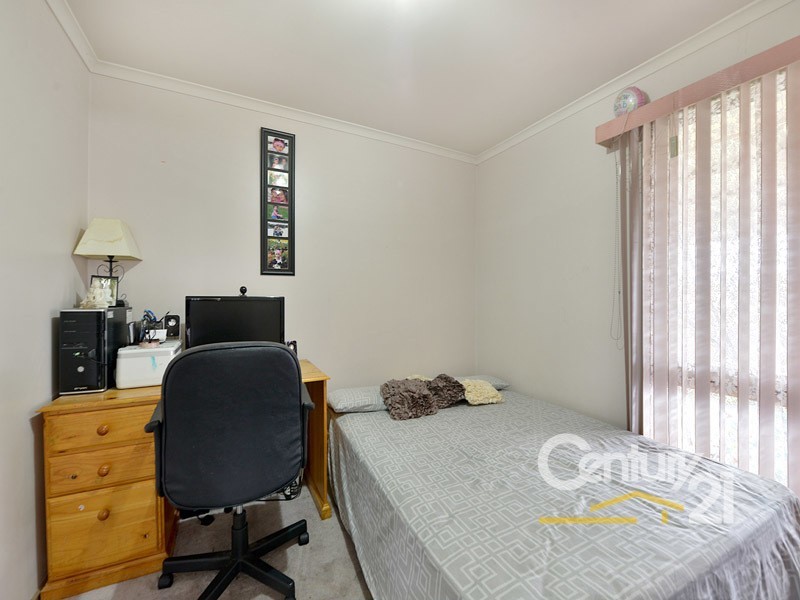 32 Hinrichsen Drive, Hallam VIC 3803