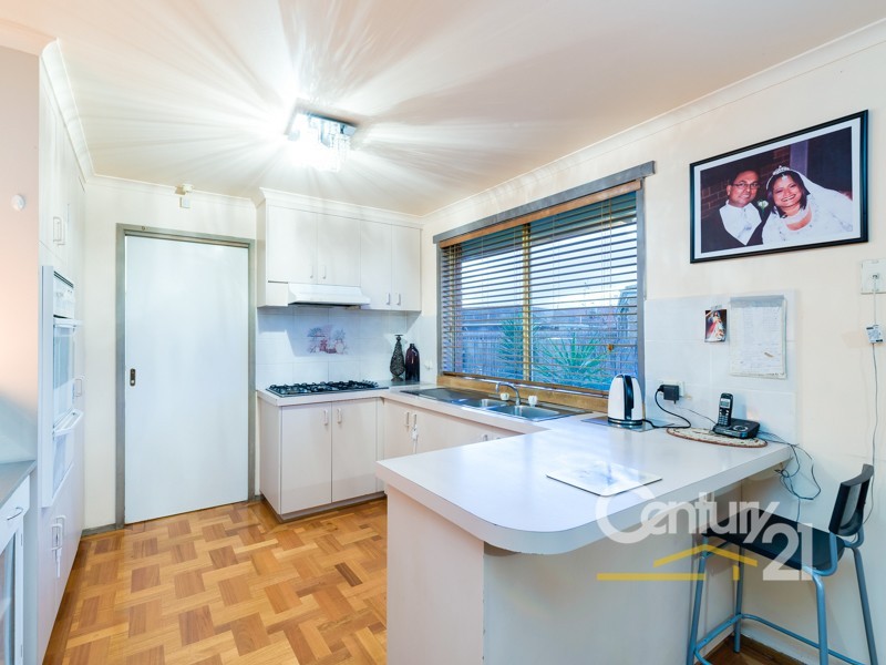 14 Bernard Court, Narre Warren South VIC 3805