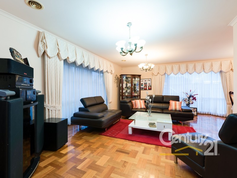 14 Bernard Court, Narre Warren South VIC 3805