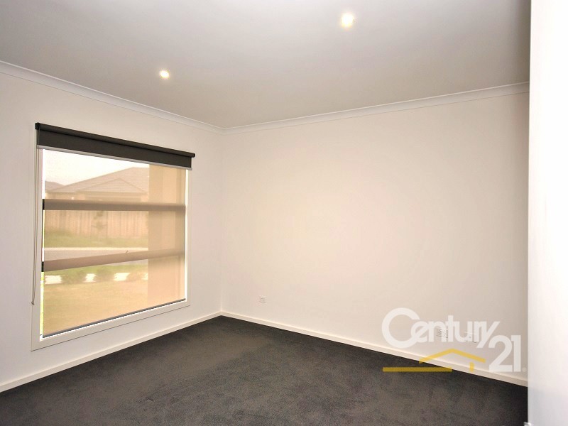 1 Hackberry Place, Berwick VIC 3806