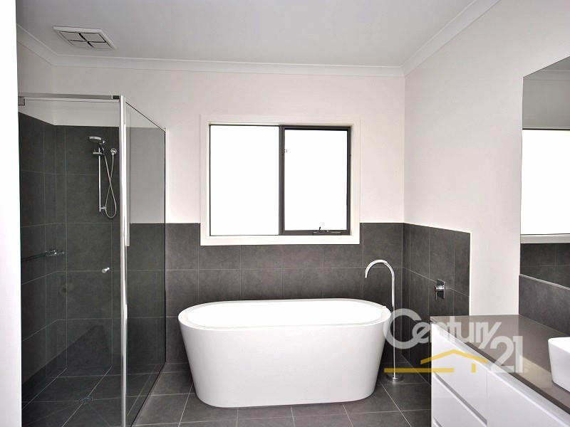 1 Hackberry Place, Berwick VIC 3806