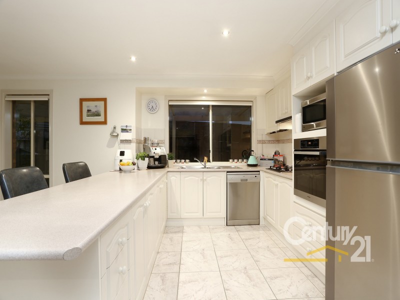 50 Sandalwood Drive, Narre Warren VIC 3805