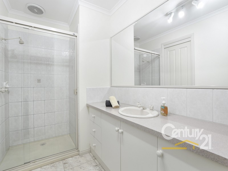 50 Sandalwood Drive, Narre Warren VIC 3805