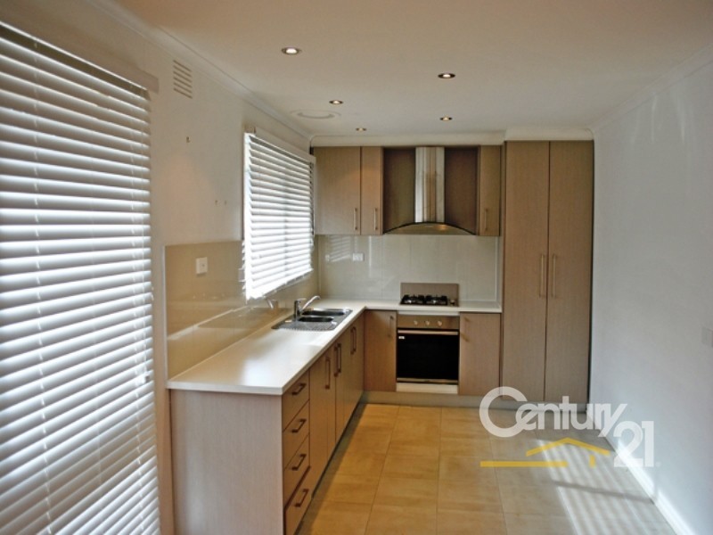 25 Upton Crescent, Narre Warren VIC 3805