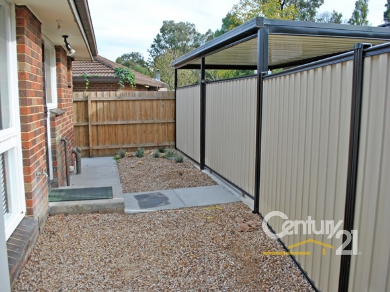 25 Upton Crescent, Narre Warren VIC 3805