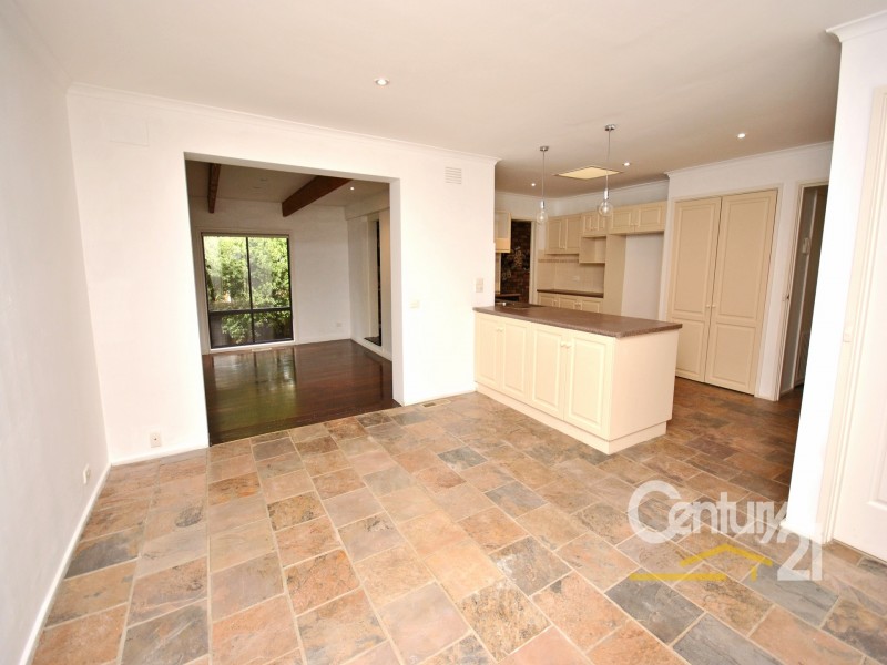 5 Crowley Avenue, Narre Warren VIC 3805