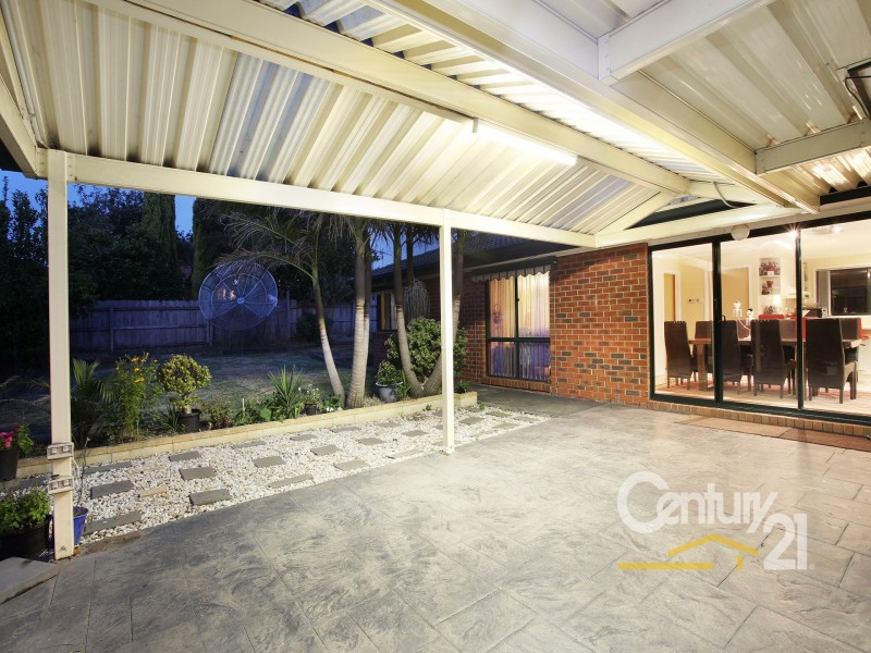 59 Bemersyde Drive, Berwick VIC 3806