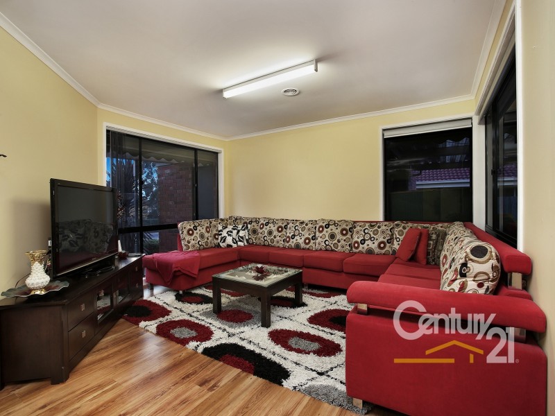 59 Bemersyde Drive, Berwick VIC 3806