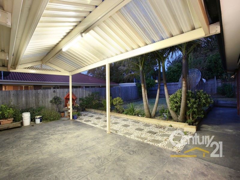 59 Bemersyde Drive, Berwick VIC 3806