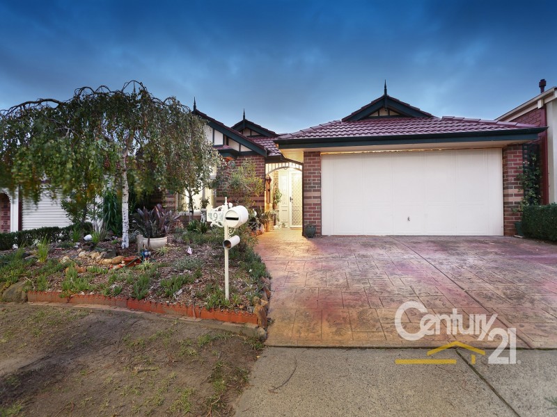 9 Attunga Court, Berwick VIC 3806