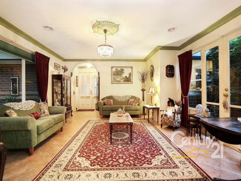 9 Attunga Court, Berwick VIC 3806