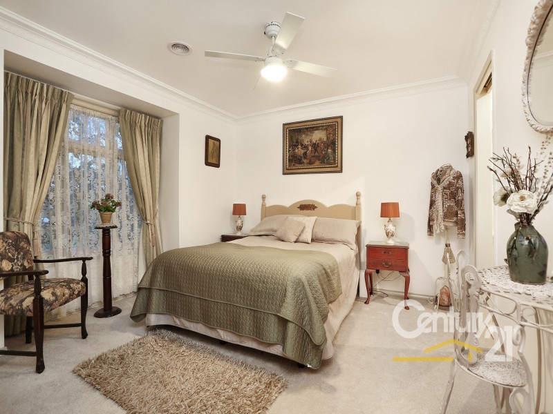 9 Attunga Court, Berwick VIC 3806