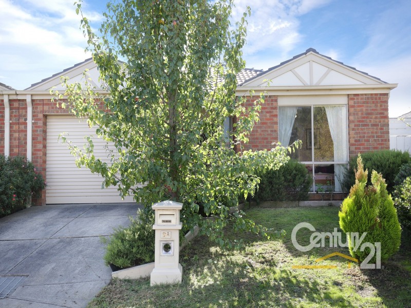 2A Armoy Close, Cranbourne VIC 3977