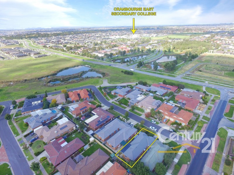2A Armoy Close, Cranbourne VIC 3977