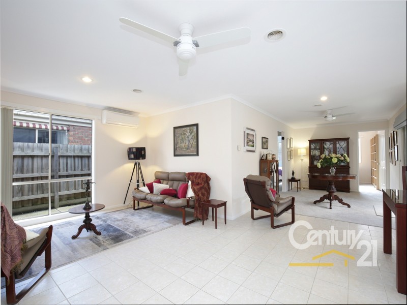 2A Armoy Close, Cranbourne VIC 3977