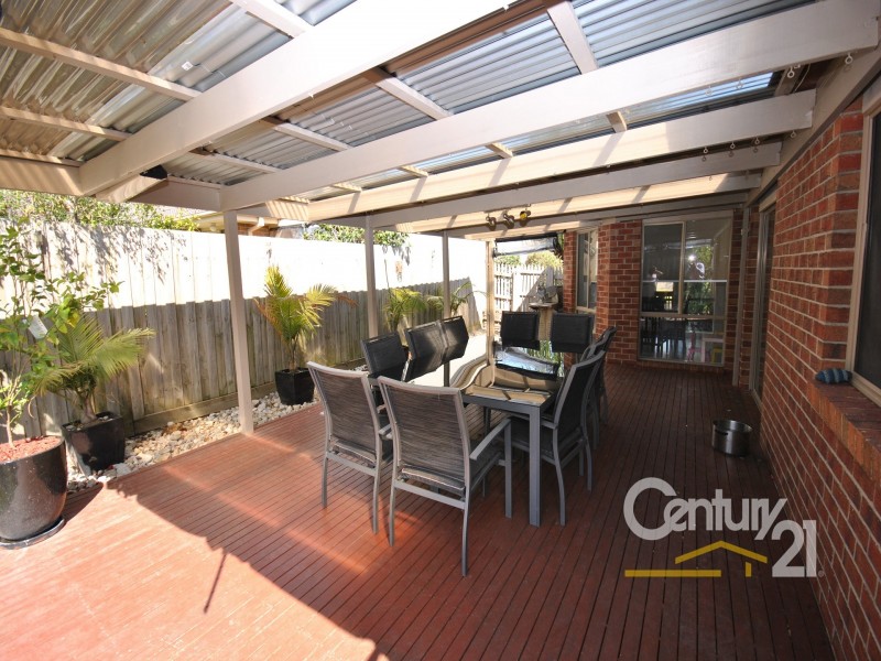 3 Kirrilee Court, Berwick VIC 3806