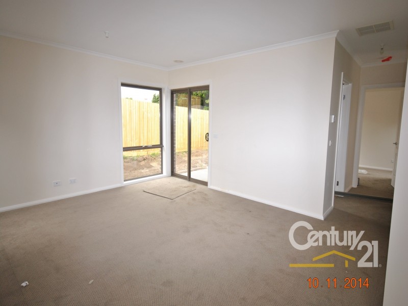 3/49 Benga Avenue, Dandenong VIC 3175