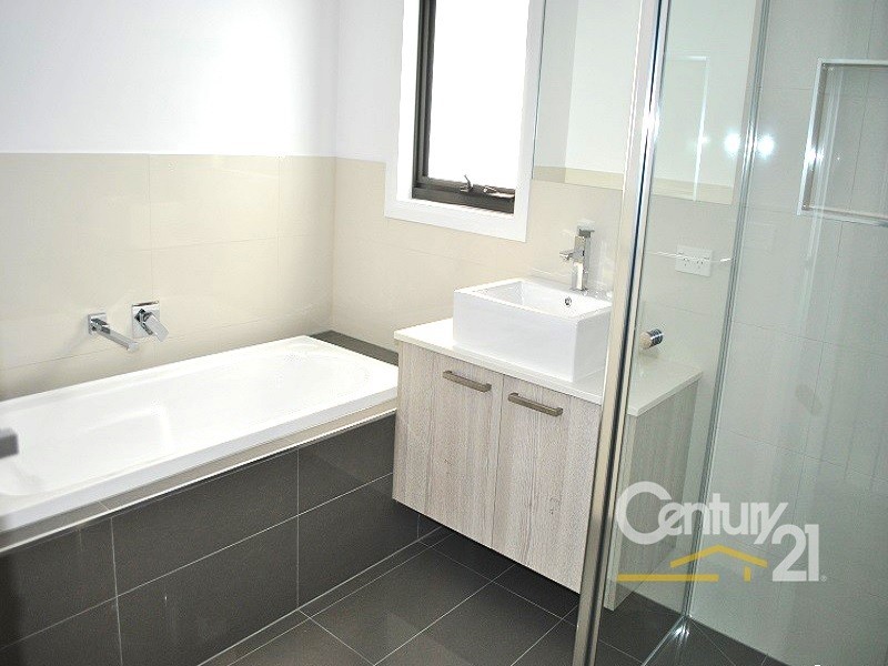 11D Hughes Crescent, Dandenong North VIC 3175