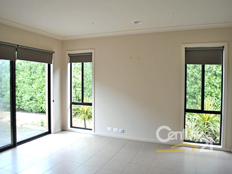 23 Premier Drive, Berwick VIC 3806