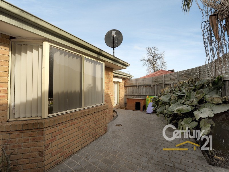 2/22 Shrives Road, Narre Warren VIC 3805