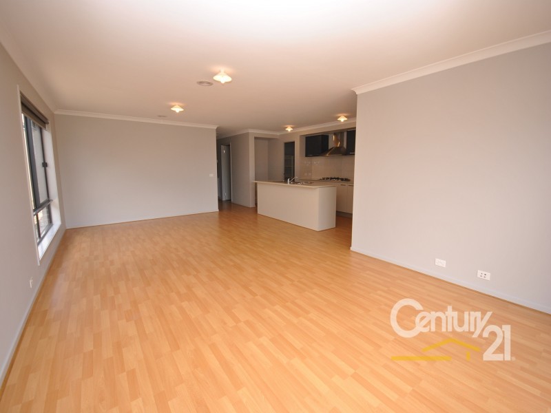 18 Tilia Drive, Cranbourne North VIC 3977