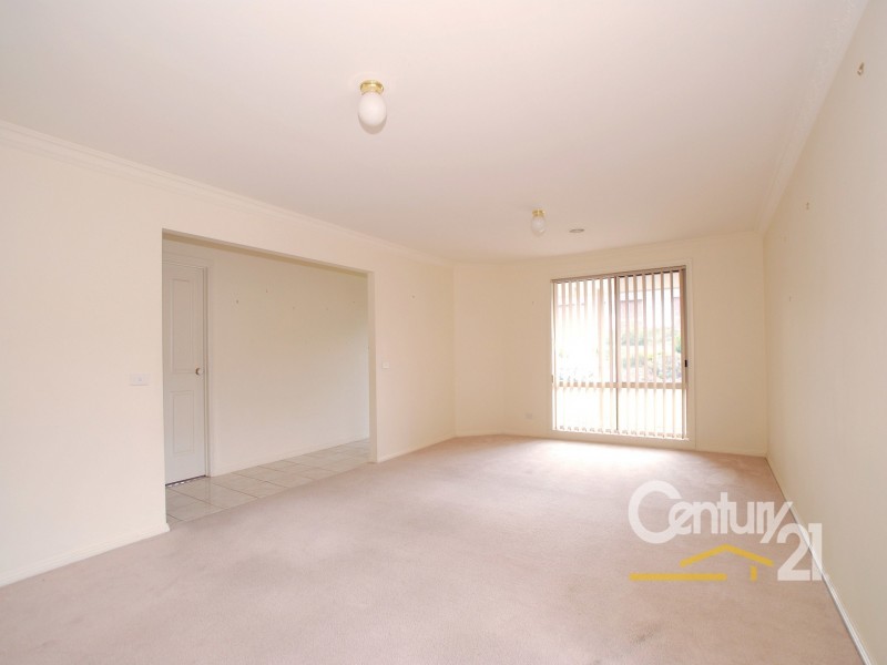 34 Earlsfield Drive, Berwick VIC 3806