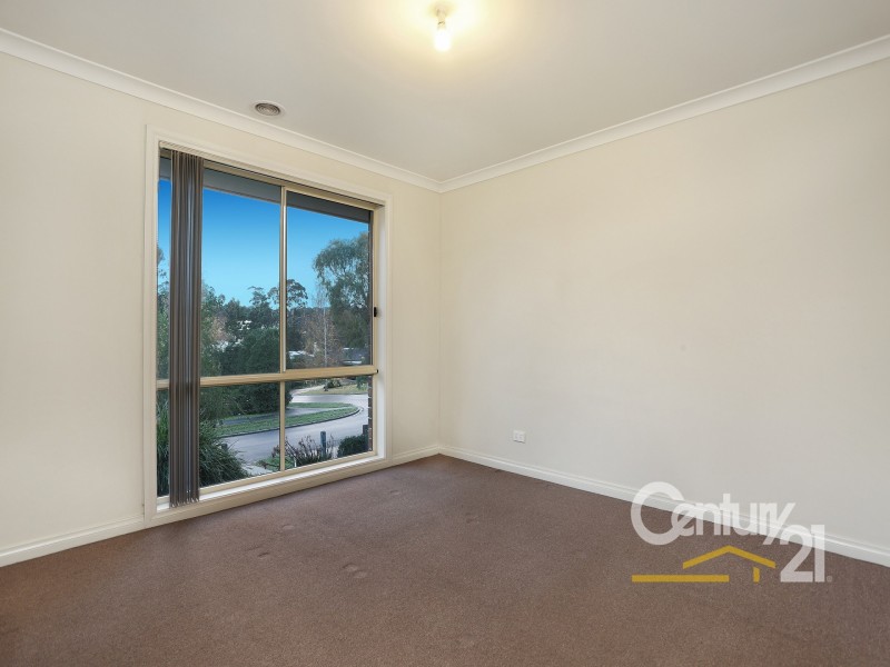 9 Calway Street, Drouin VIC 3818