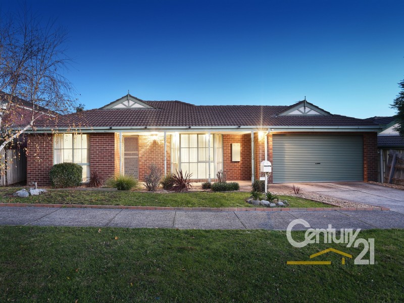 96 Avebury Drive, Berwick VIC 3806